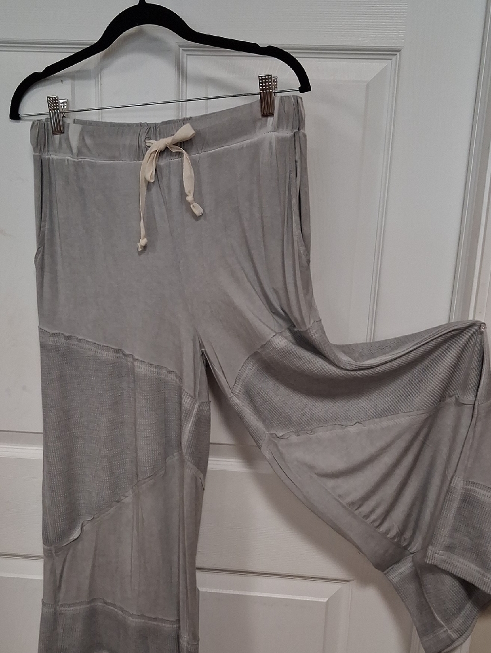 POL Light Gray Lounge Pants with Cream Drawstring